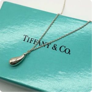 Tiffany Small Tear Drop Necklace - previously owned. Good condition.